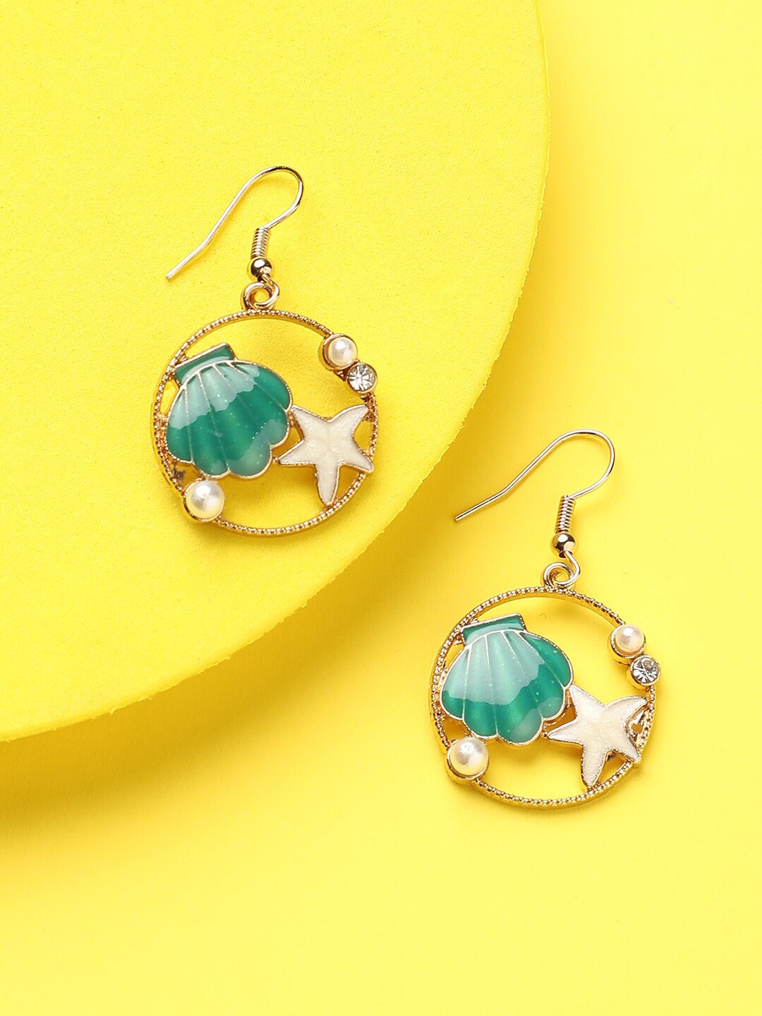 

DressBerry Gold-Toned Gold-Plated Drop Earrings