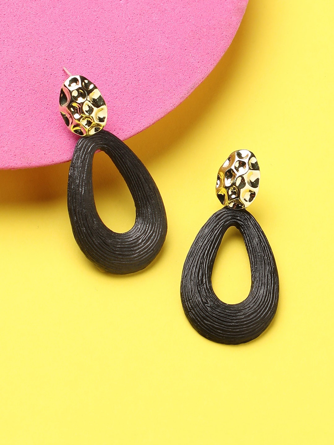 

DressBerry Gold-Plated Drop Earrings, Black