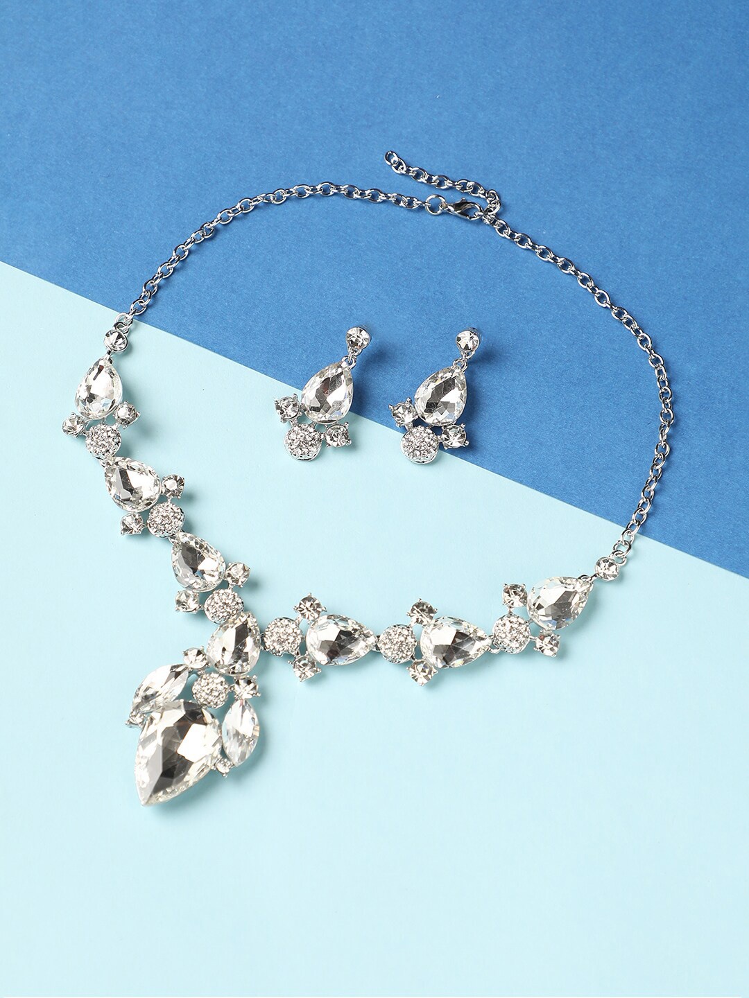 

DressBerry Silver-Plated Stone-Studded Jewellery Set