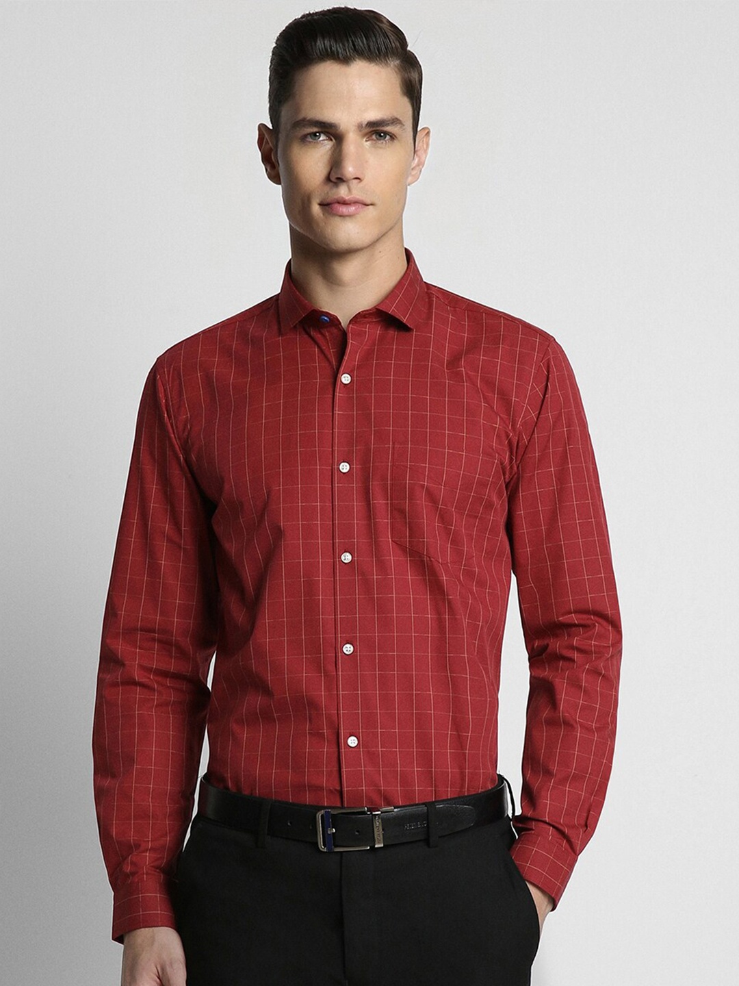 

Peter England Slim Fit Checked Formal Shirt, Red