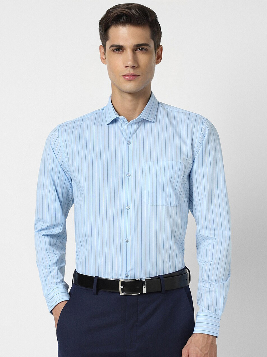 

Peter England Vertical Striped Formal Shirt, Blue