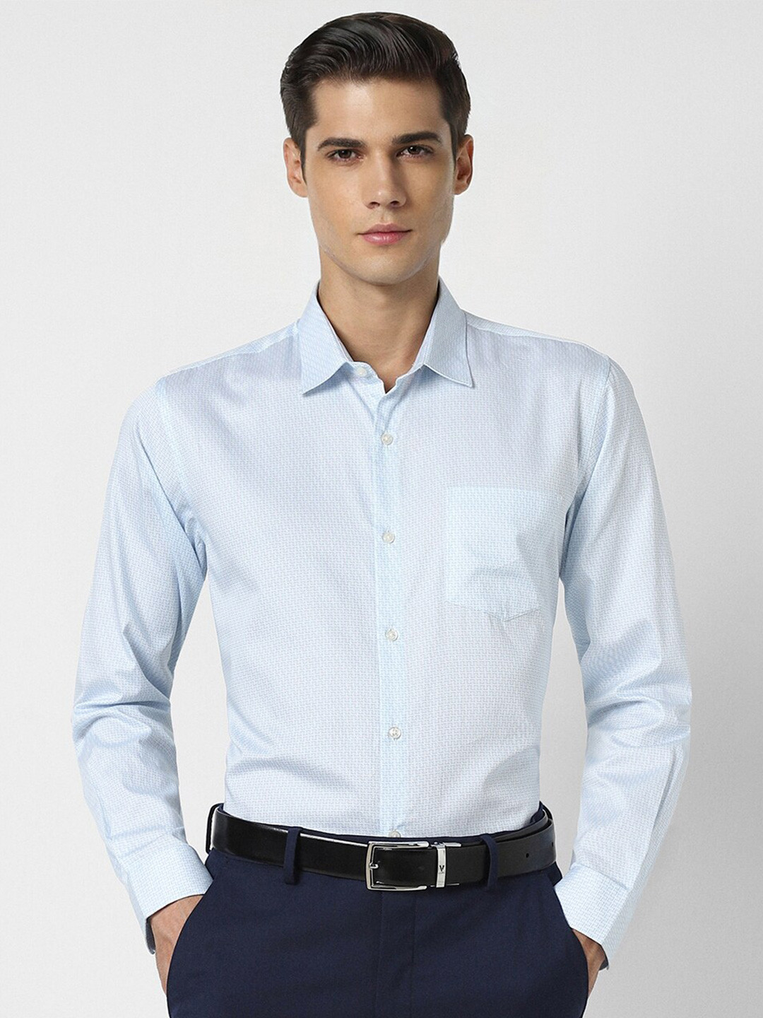 

Peter England Spread Collar Pure Cotton Formal Shirt, Blue