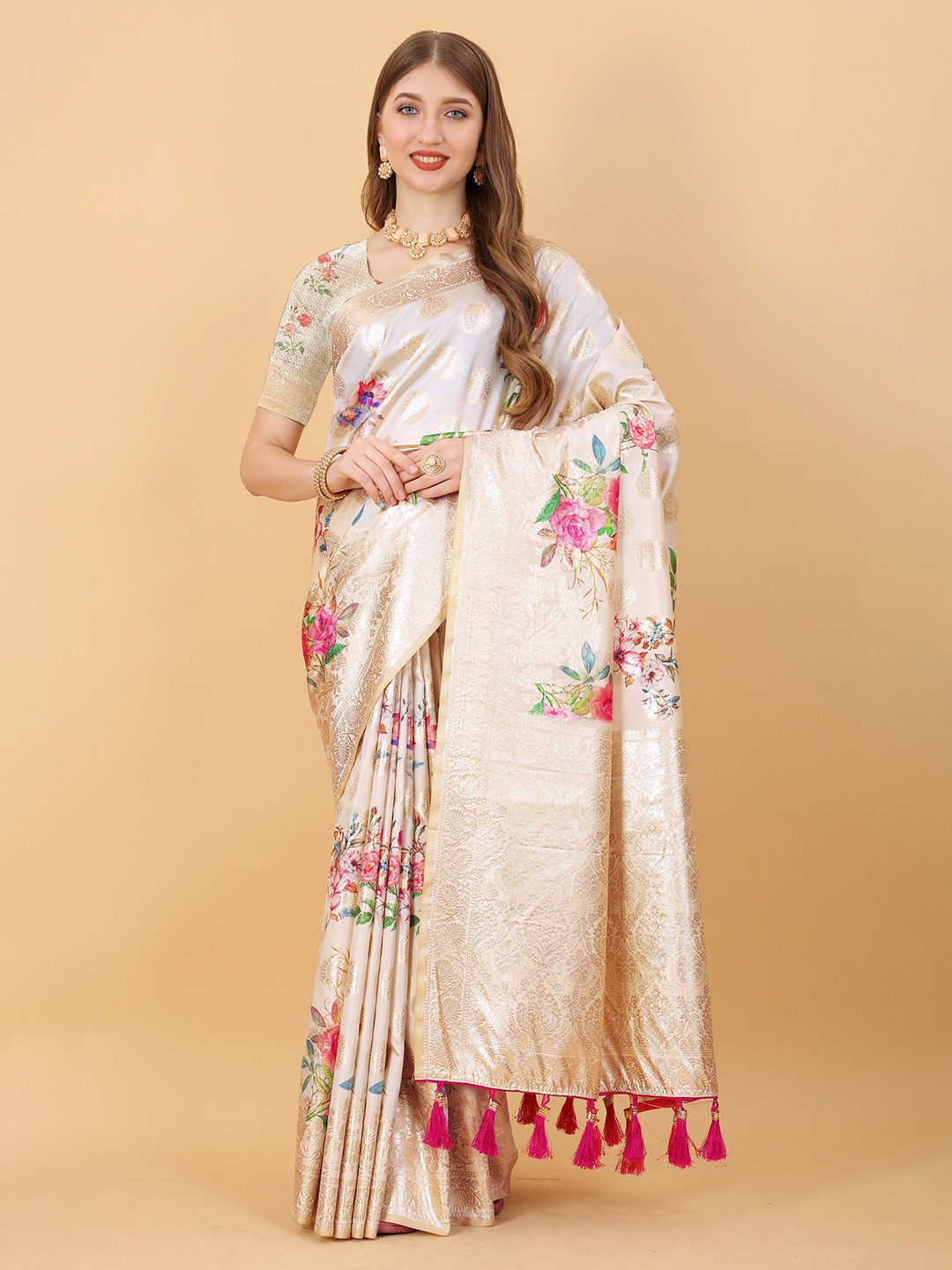 

NIWAA Floral Zari Pure Silk Mysore Silk Saree, Cream