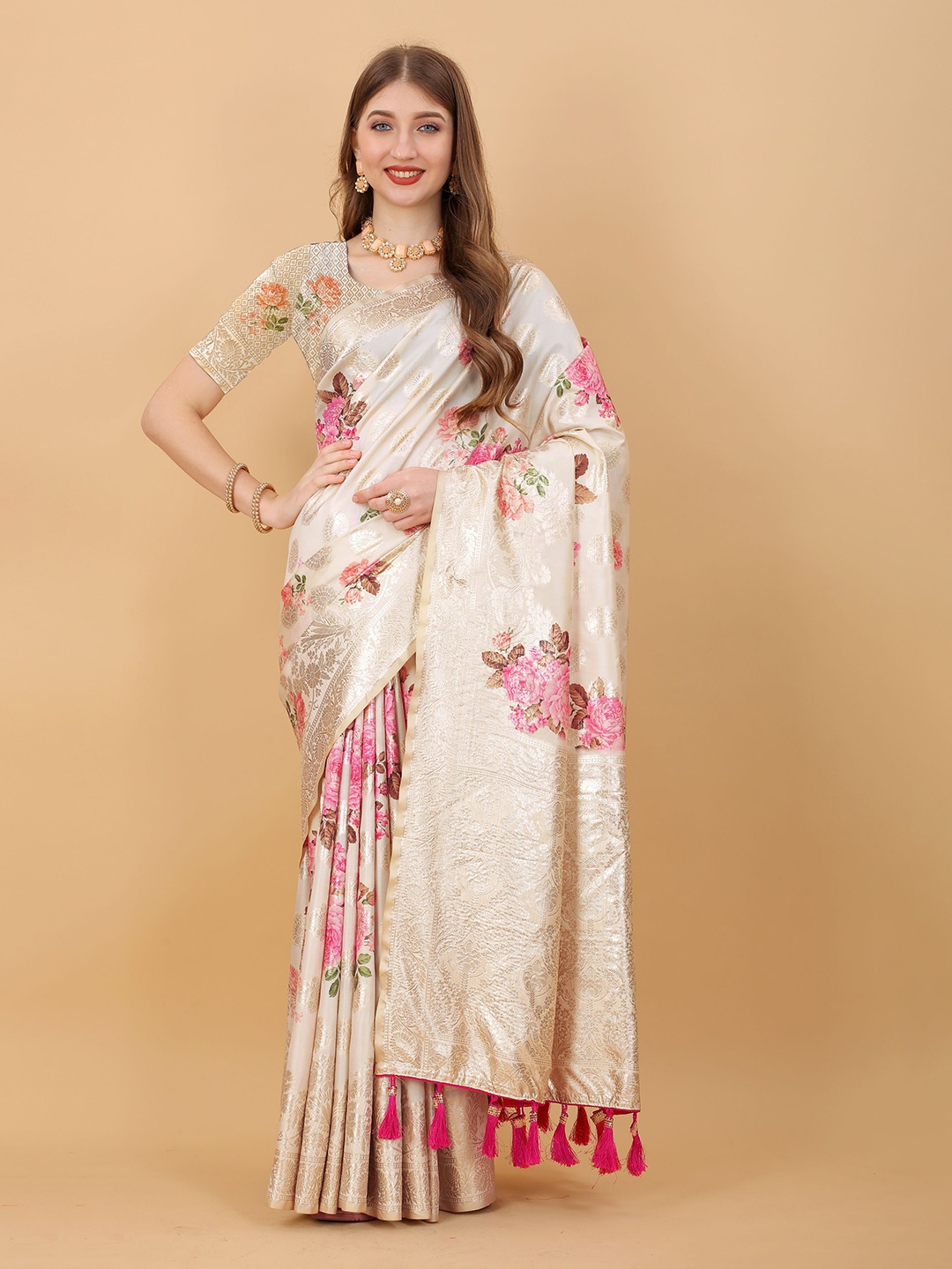 

NIWAA Floral Zari Pure Silk Mysore Silk Saree, Cream