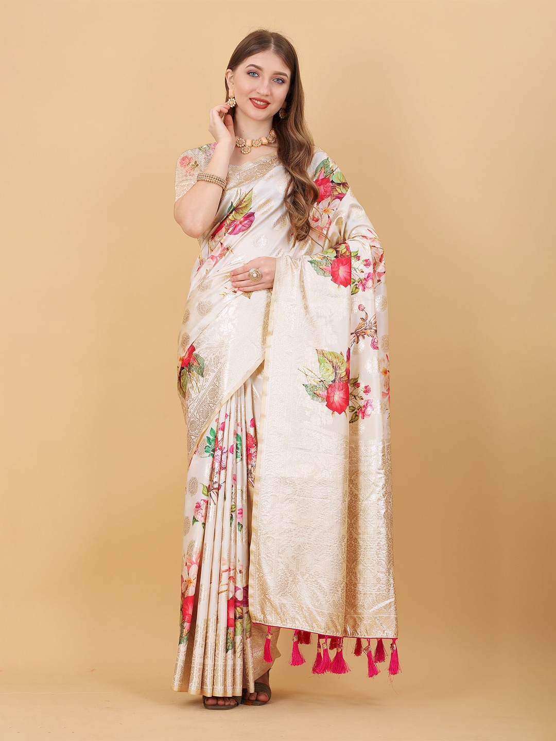 

NIWAA Floral Zari Pure Silk Mysore Silk Saree, Cream