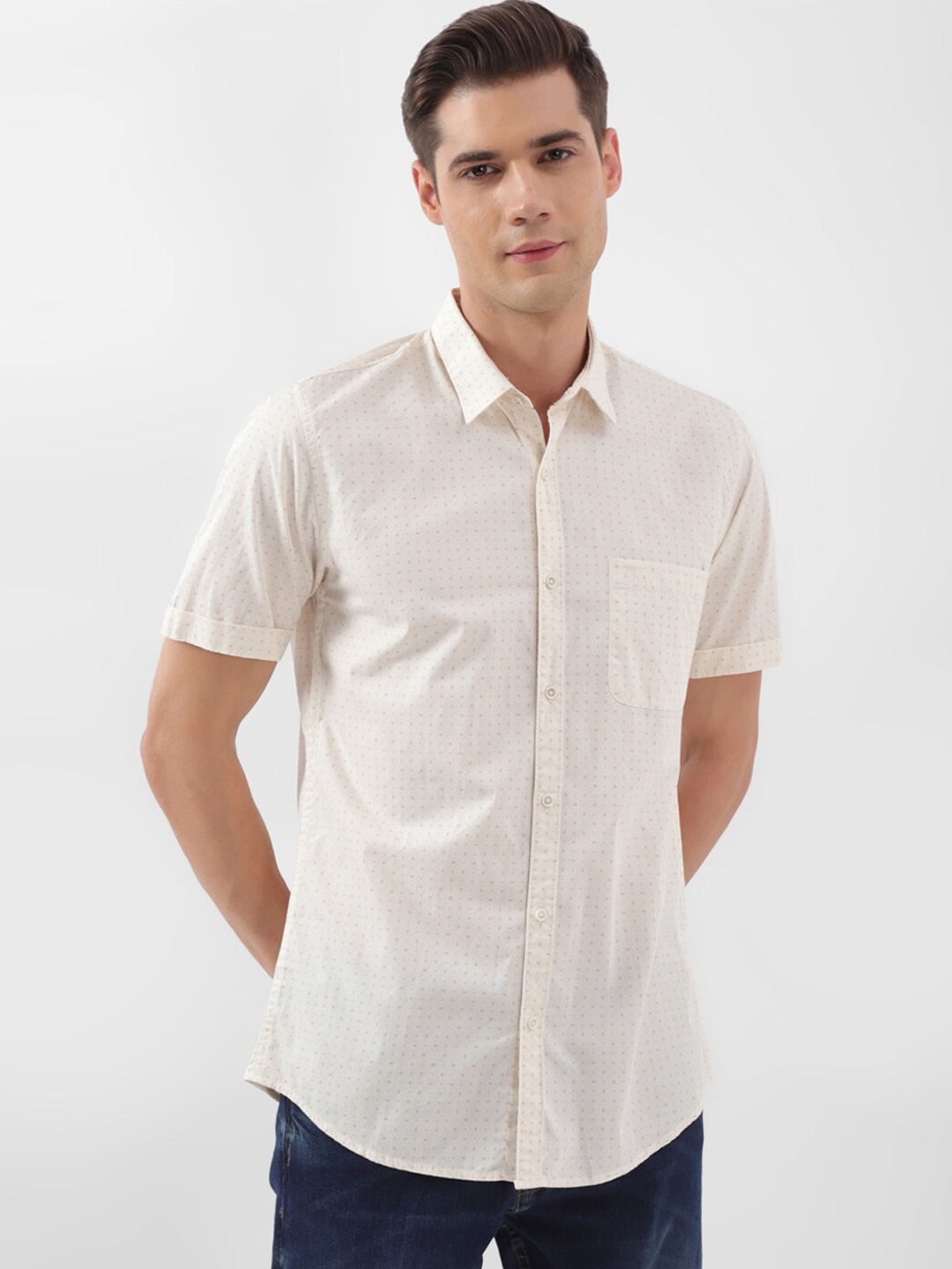 

Peter England Casuals Spread Collar Slim Fit Printed Casual Shirt, Cream