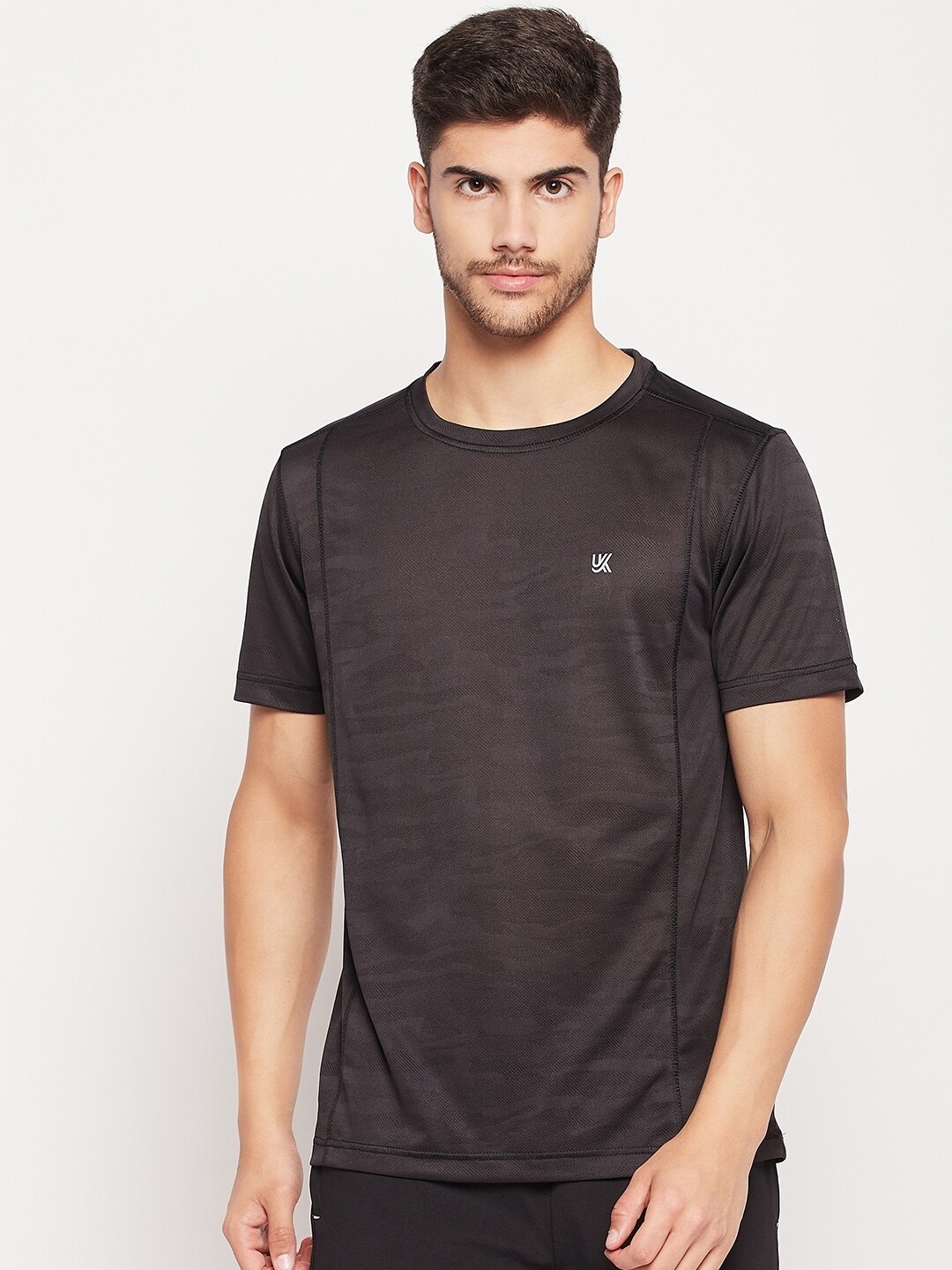 

URKNIT Round Neck Cotton T-shirt, Black