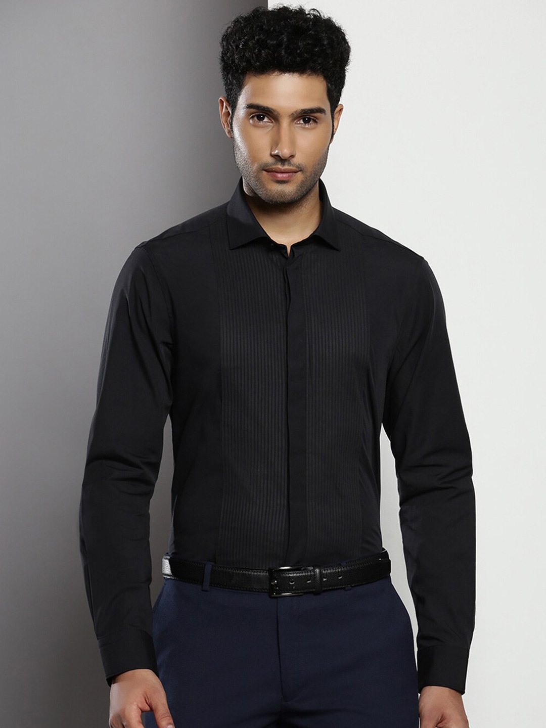 

Tommy Hilfiger India Slim Striped Formal Shirt, Black