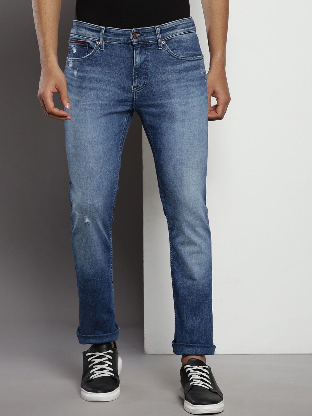 

Tommy Hilfiger Men Slim Fit Low Distress Heavy Fade Jeans, Blue