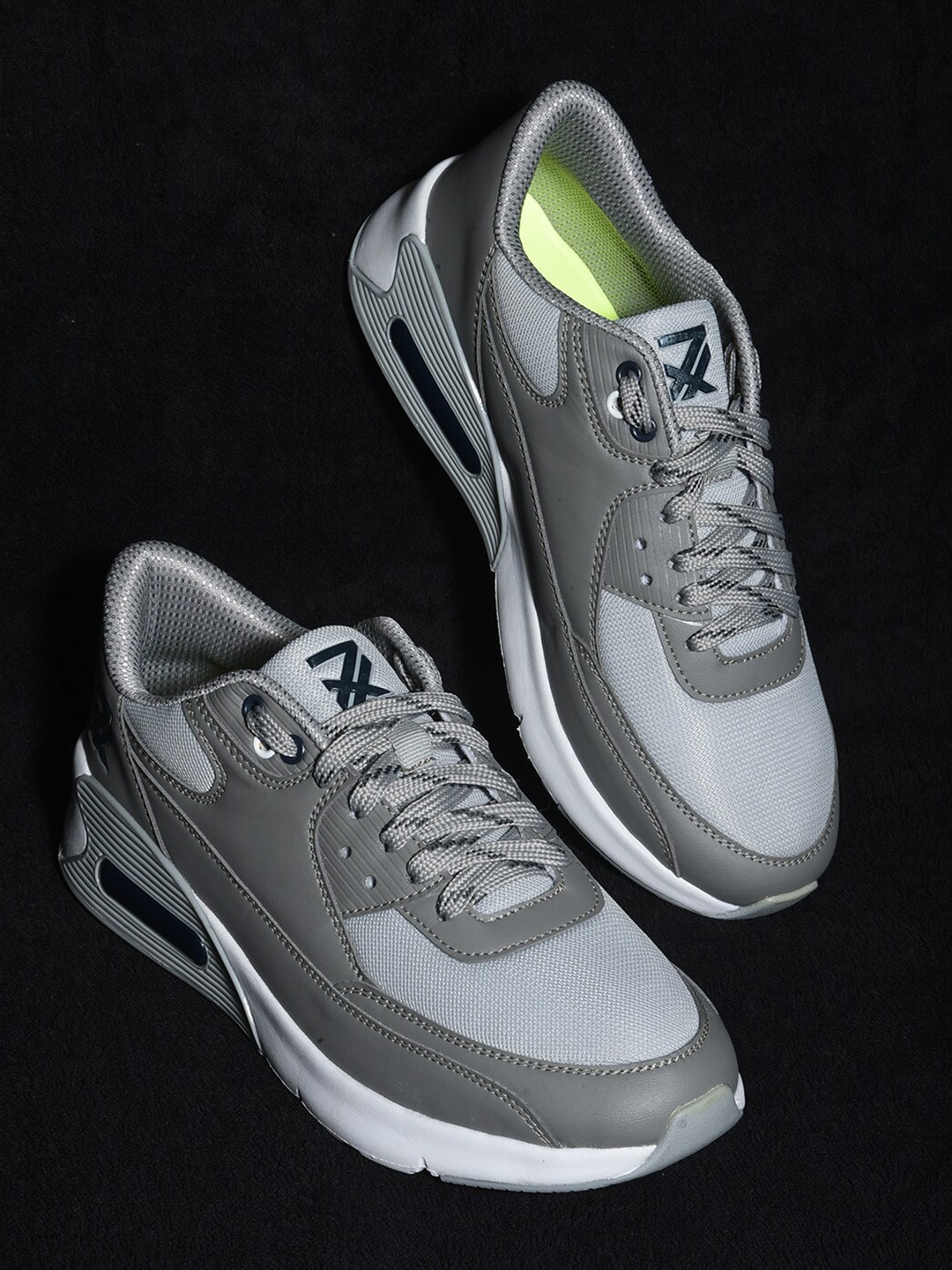 

Liberty Men Round Toe Mesh Running Shoes, Grey