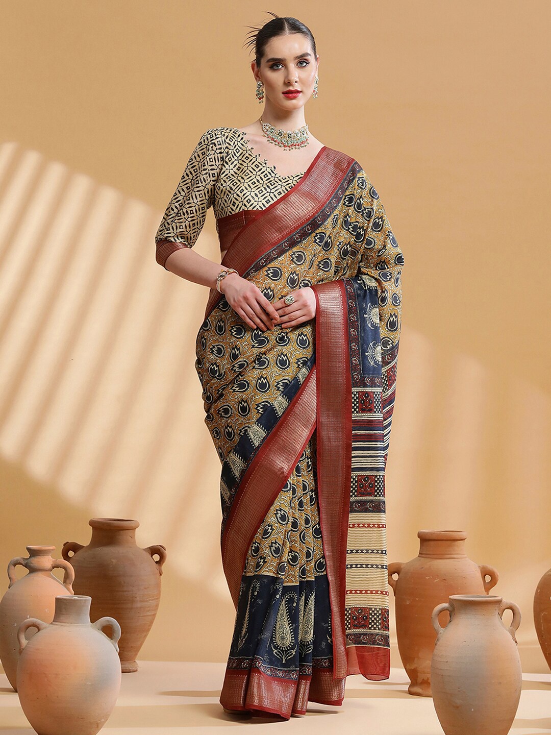 

Sangria Ethnic Motif Printed Sarees With Blouse, Mustard