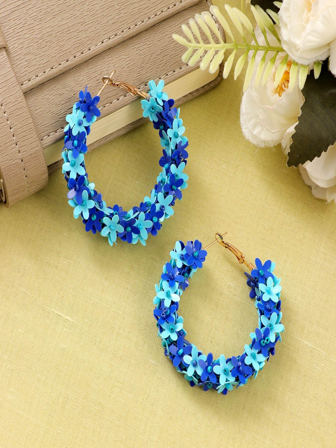 

UNIVERSITY TRENDZ Gold-Plated Beaded Floral Hoop Earrings
