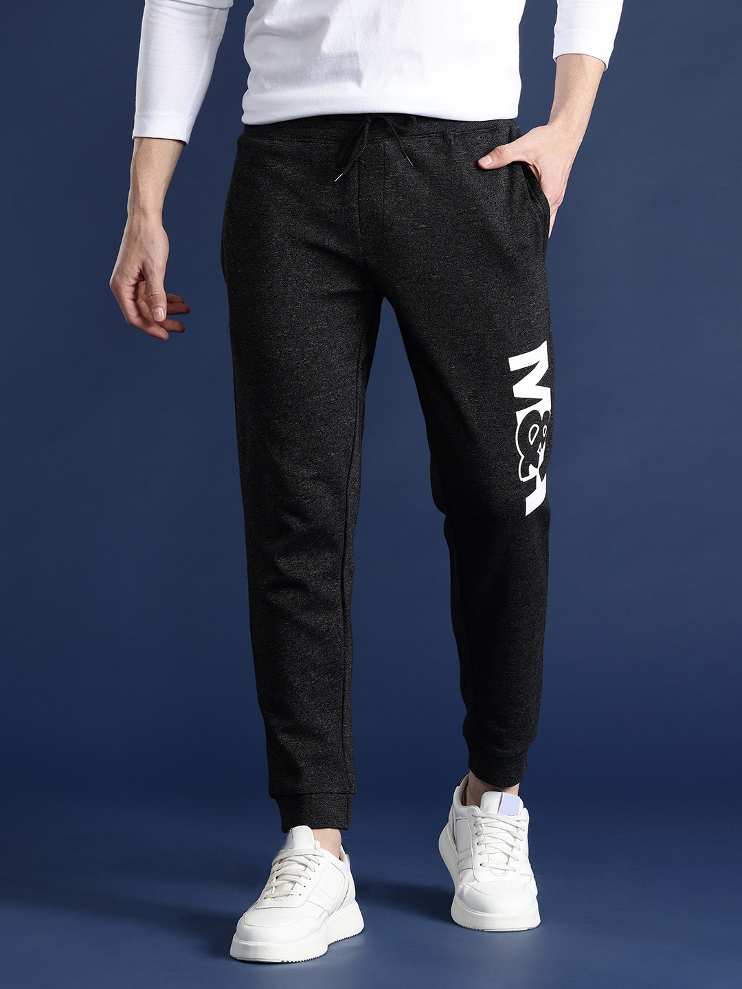

Mast & Harbour Men Typography Print Regular Fit Joggers, Black