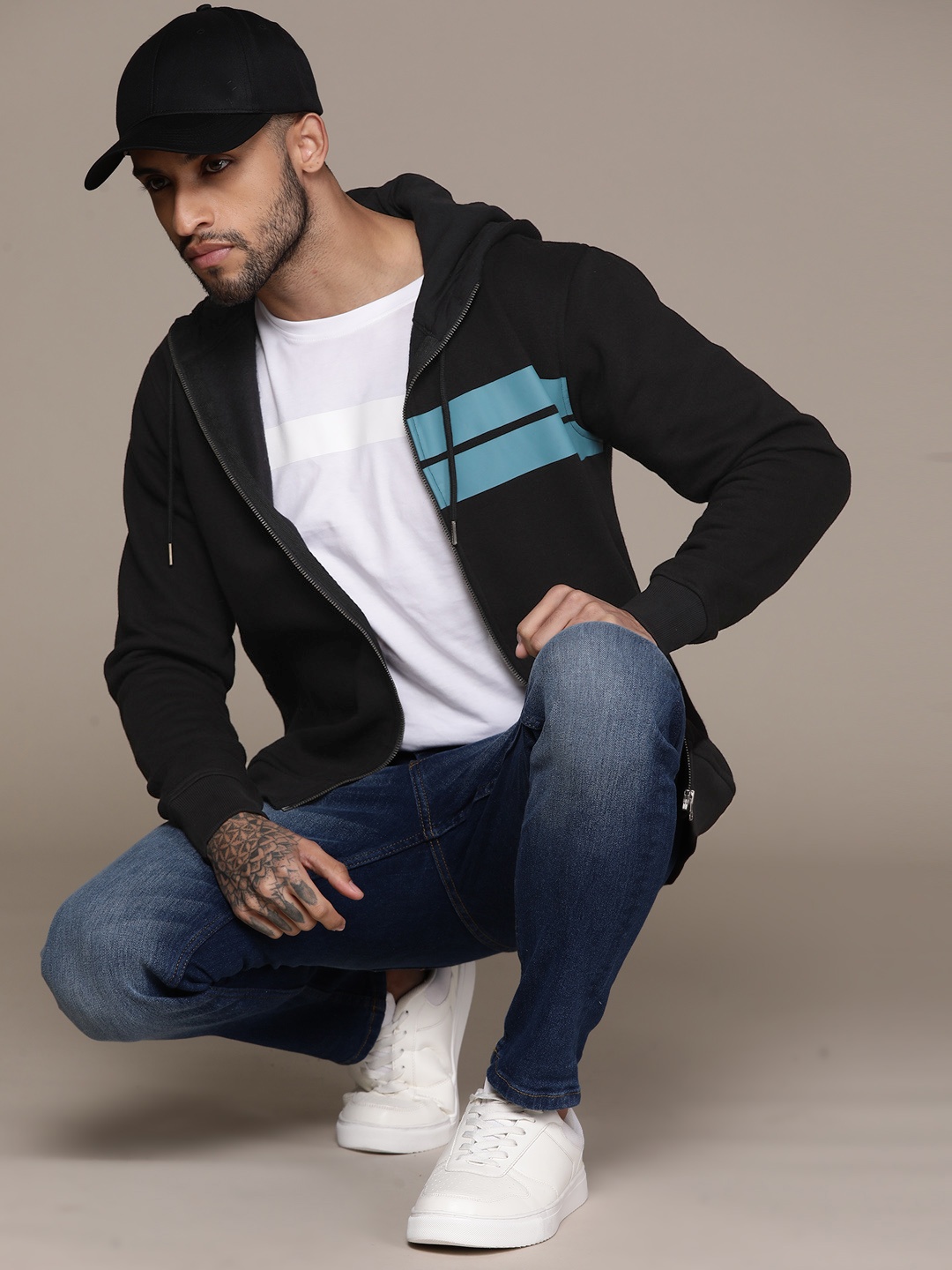 

The Roadster Lifestyle Co. Striped Hooded Sweatshirt, Black