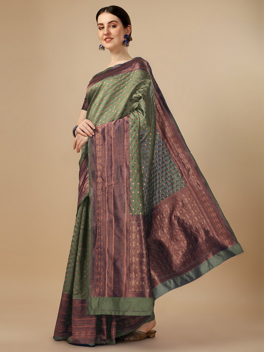 

Ashiya Fab Woven Design Ethnic Motifs Zari Kanjeevaram Saree, Sea green