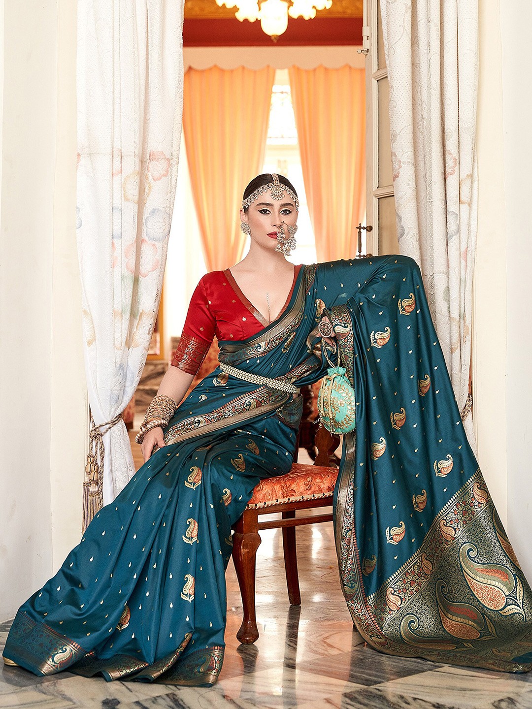 

elora Silk Blend Designer Banarasi Saree, Teal