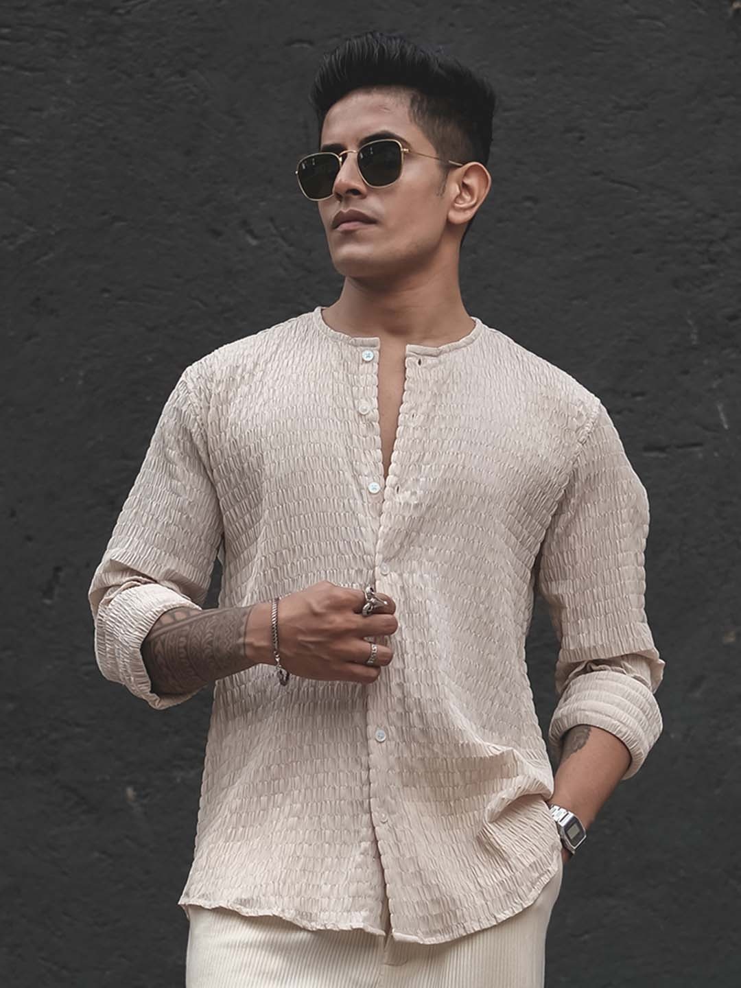 

Powerlook India Slim Textured Self Design Mandarin Collar Casual Shirt, Beige