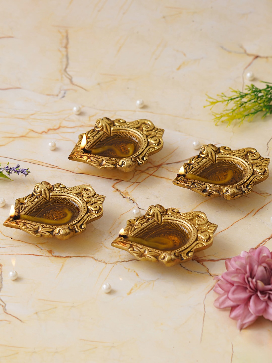 

eCraftIndia 4 Pieces Beige Ethnic Design Diyas
