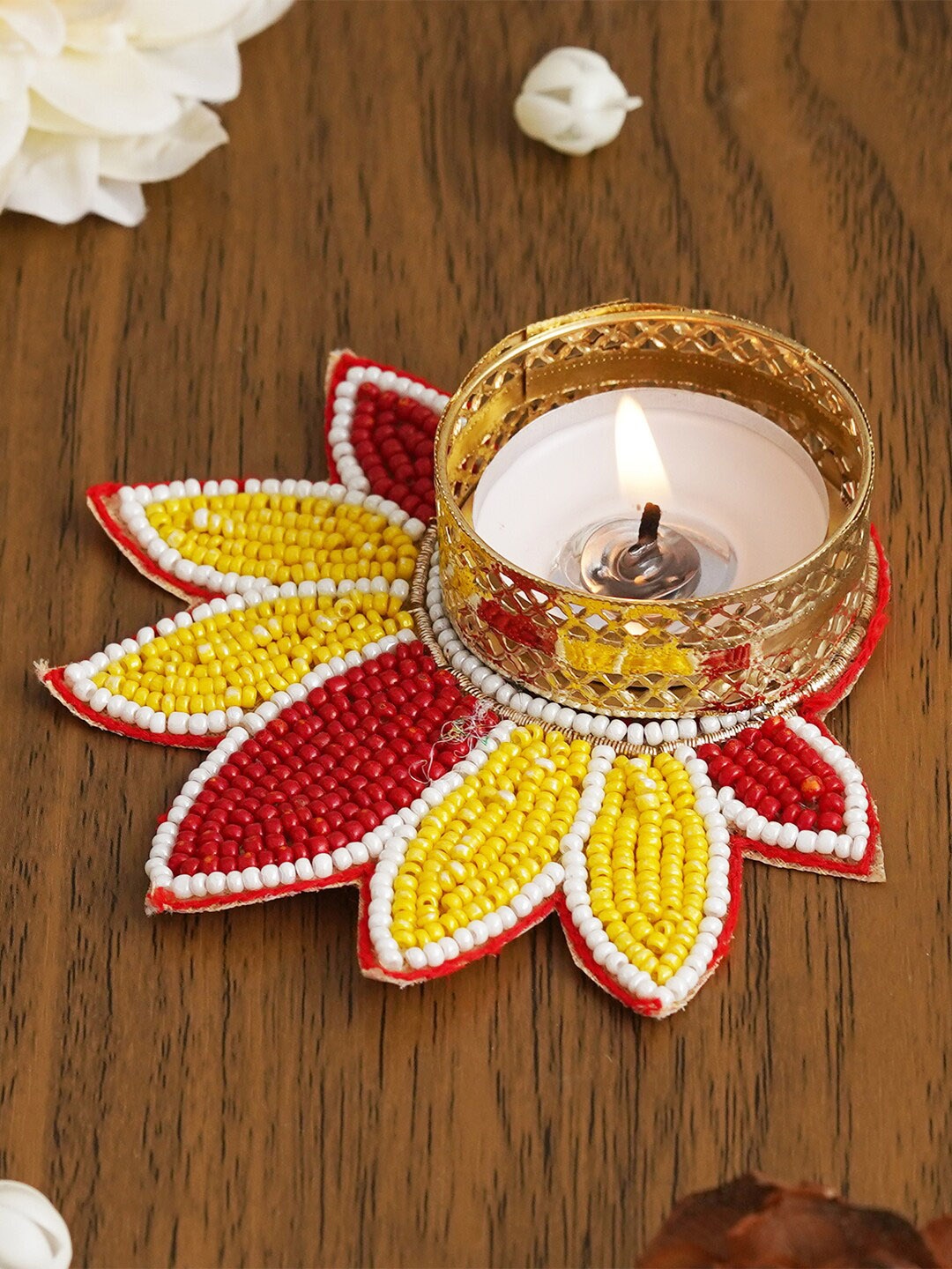 

eCraftIndia Gold Toned & Red Round Shaped Candle Holders, Yellow