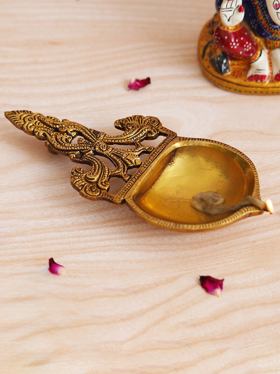 

eCraftIndia Beige Ethnic Design Diya With Handle