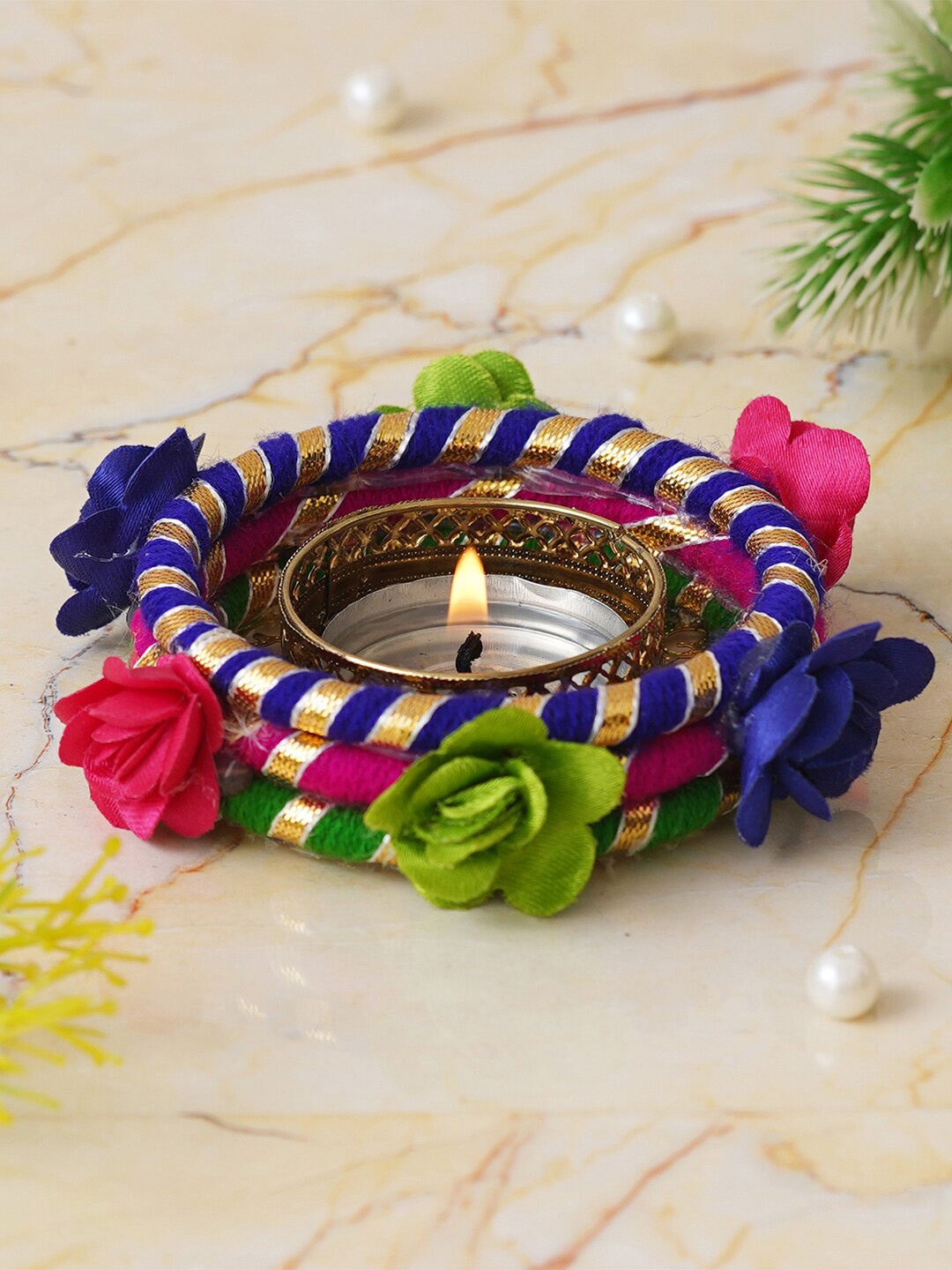 

eCraftIndia Blue & Pink Candle Holder