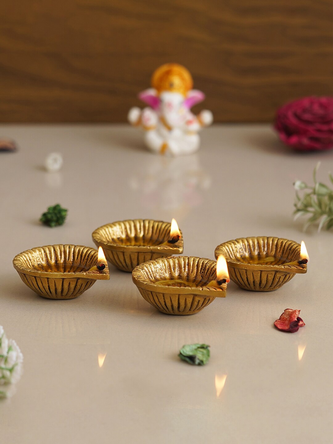 

eCraftIndia 4 Pieces Beige Ethnic Design Decorative Diyas
