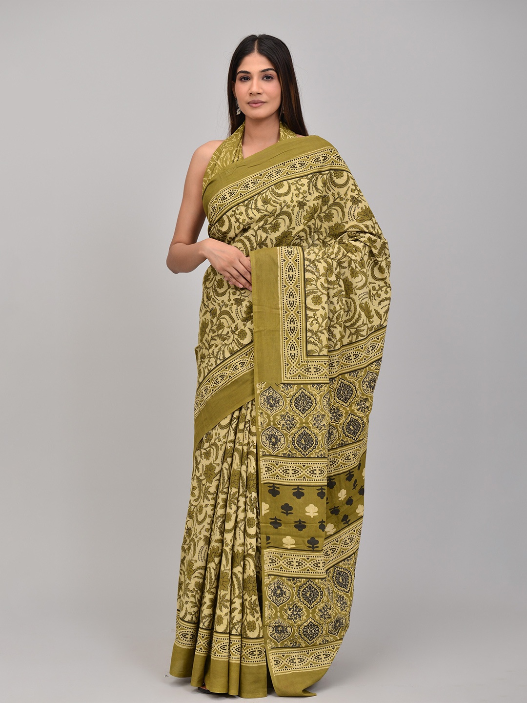 

Shivanya Handicrafts Ethnic Motifs Pure Cotton Block Printed Saree, Mustard
