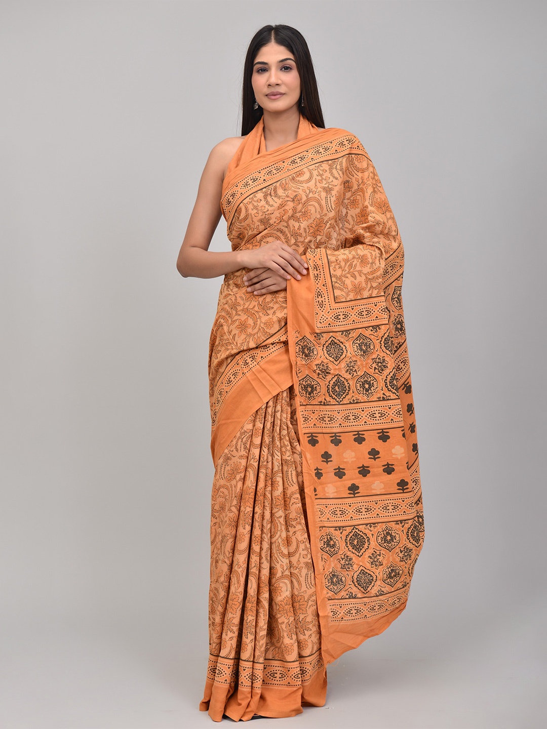 

Shivanya Handicrafts Floral Pure Cotton Block Print Saree, Orange