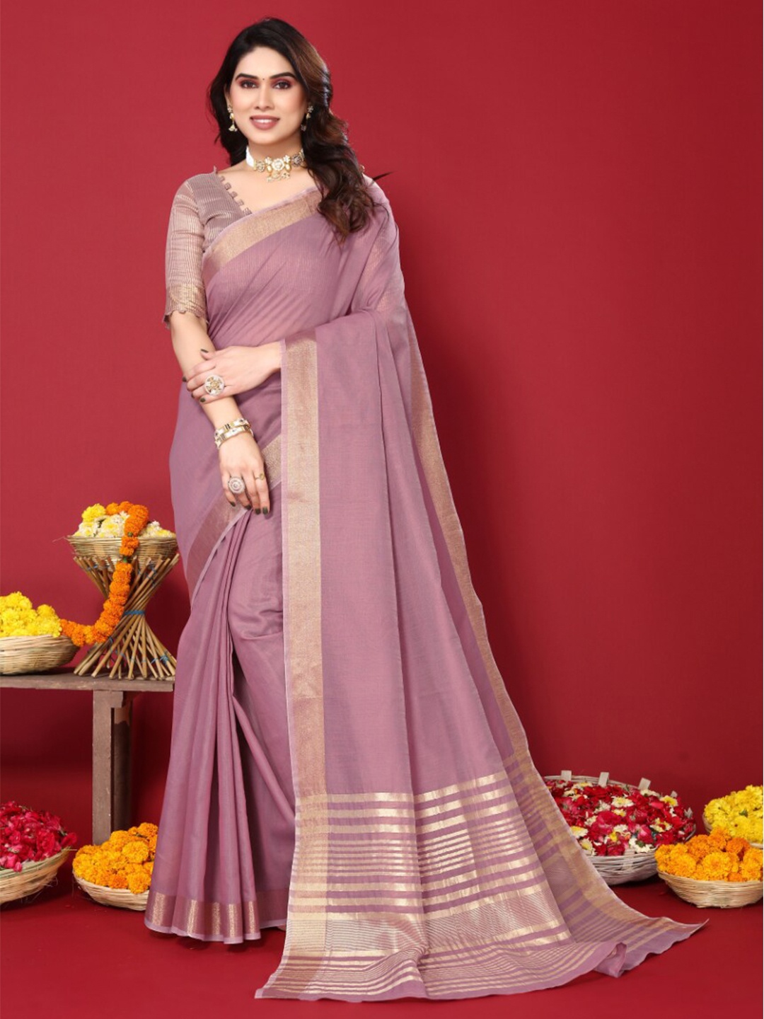 

VASTRA-THE FACTORY STORE Cotton Blend Zari Saree, Magenta