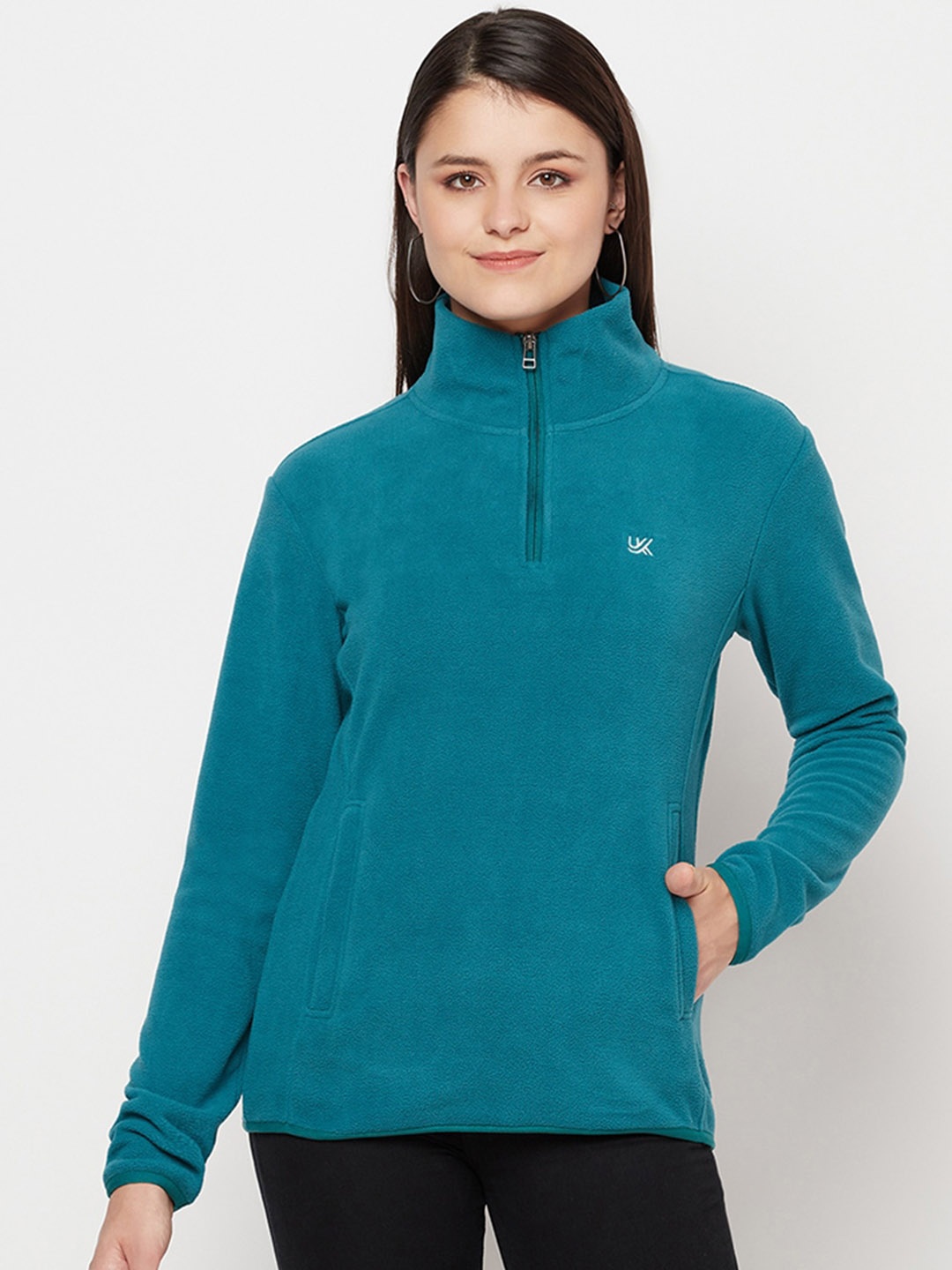 

URKNIT Women Green Lightweight Knitted Jacket