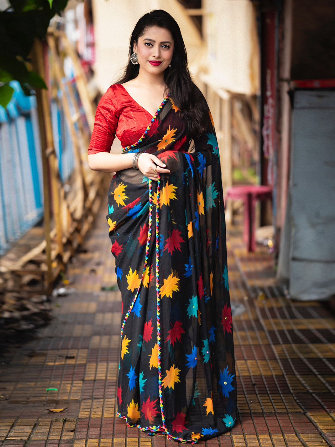 

STAVA CREATION Ethnic Motifs Aari Work Poly Georgette Ready to Wear Saree, Black
