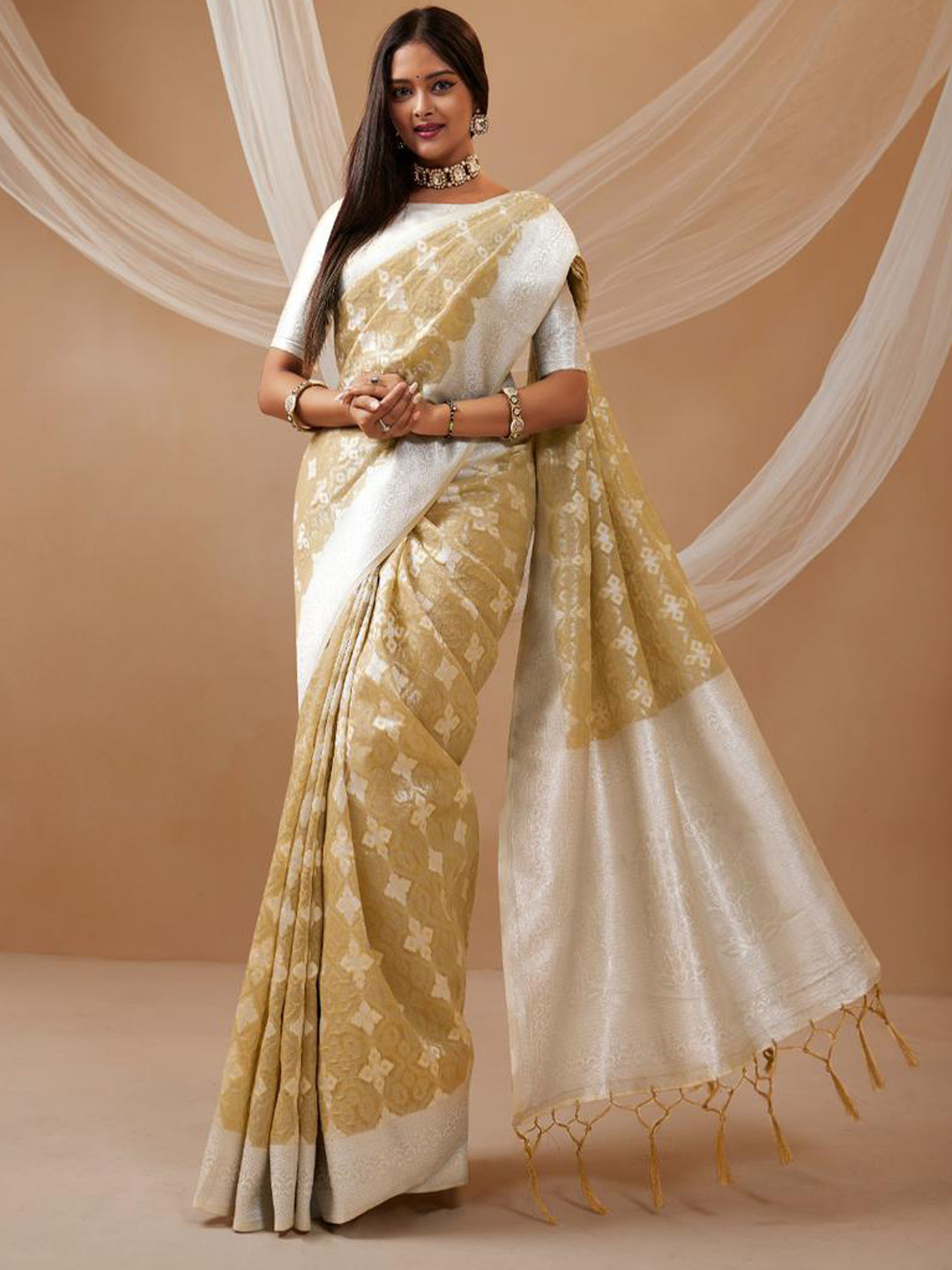 

STAVA CREATION Woven Design Silk Cotton Designer Saree, Beige