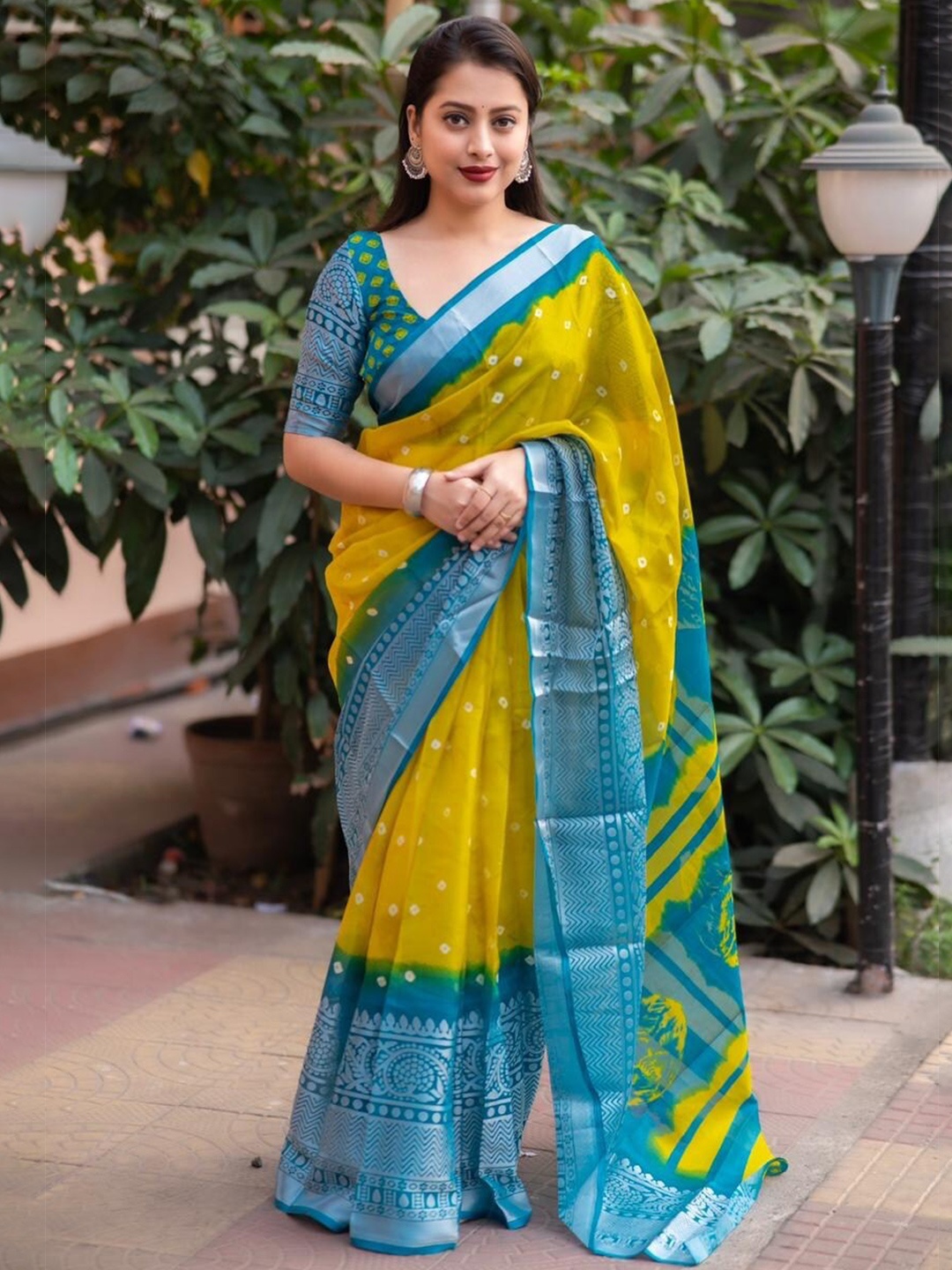 

STAVA CREATION Ethnic Motifs Printed Jute Silk Saree, Yellow