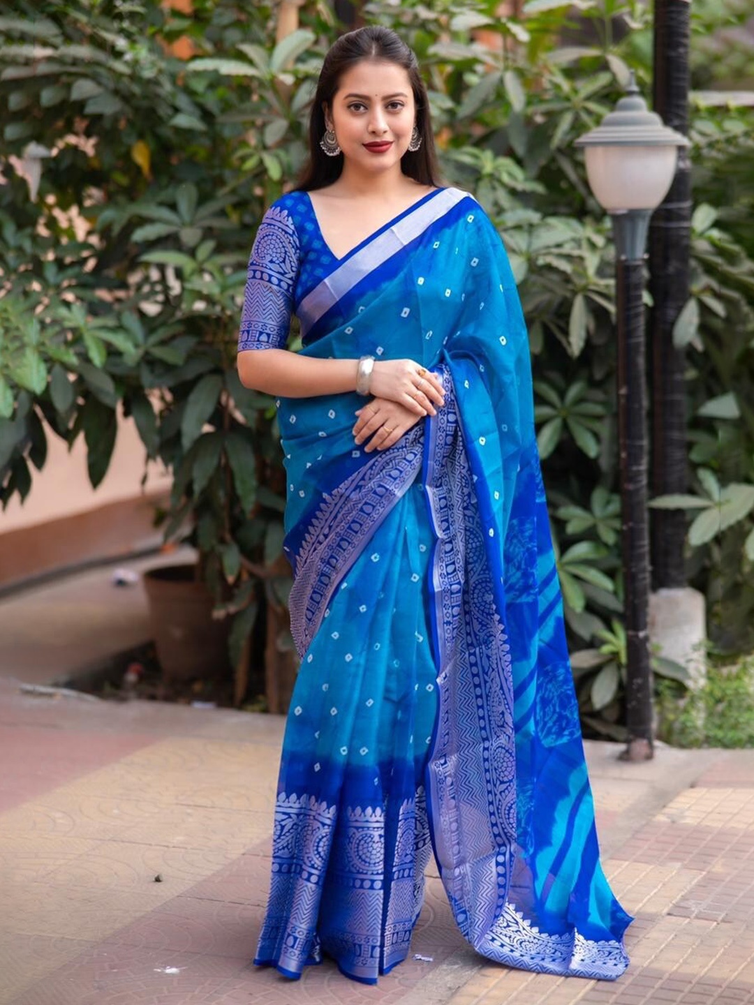 

STAVA CREATION Ethnic Motifs Jute Silk Saree, Blue