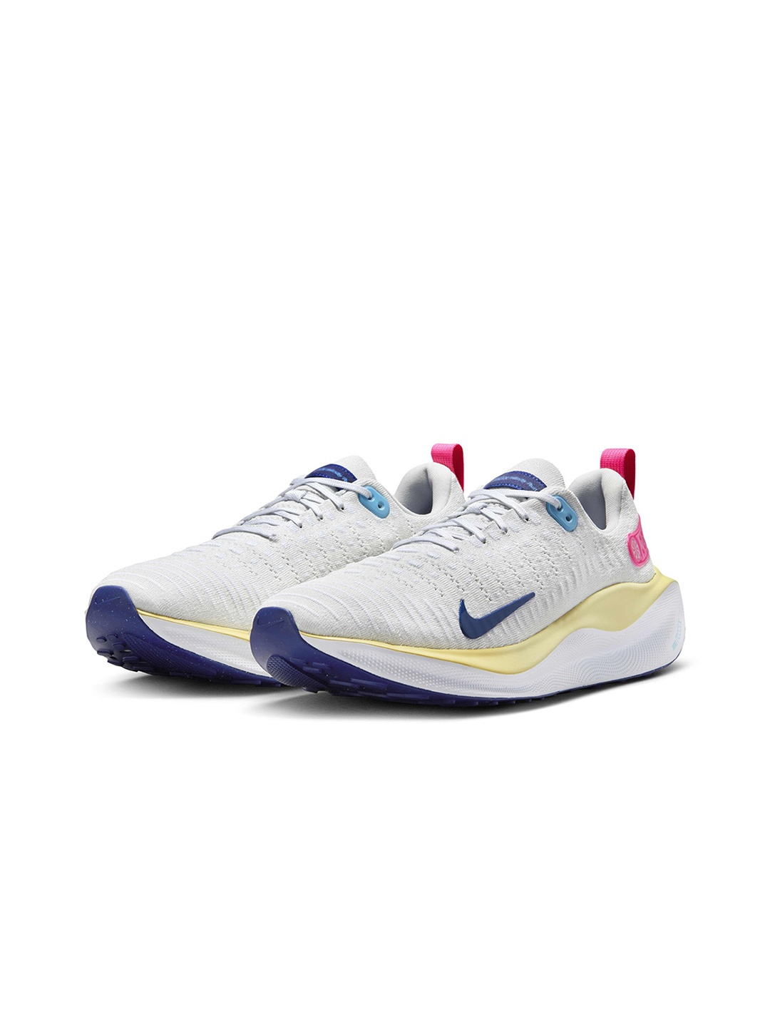 

Nike Men InfinityRN 4 Road Running Shoes, Grey