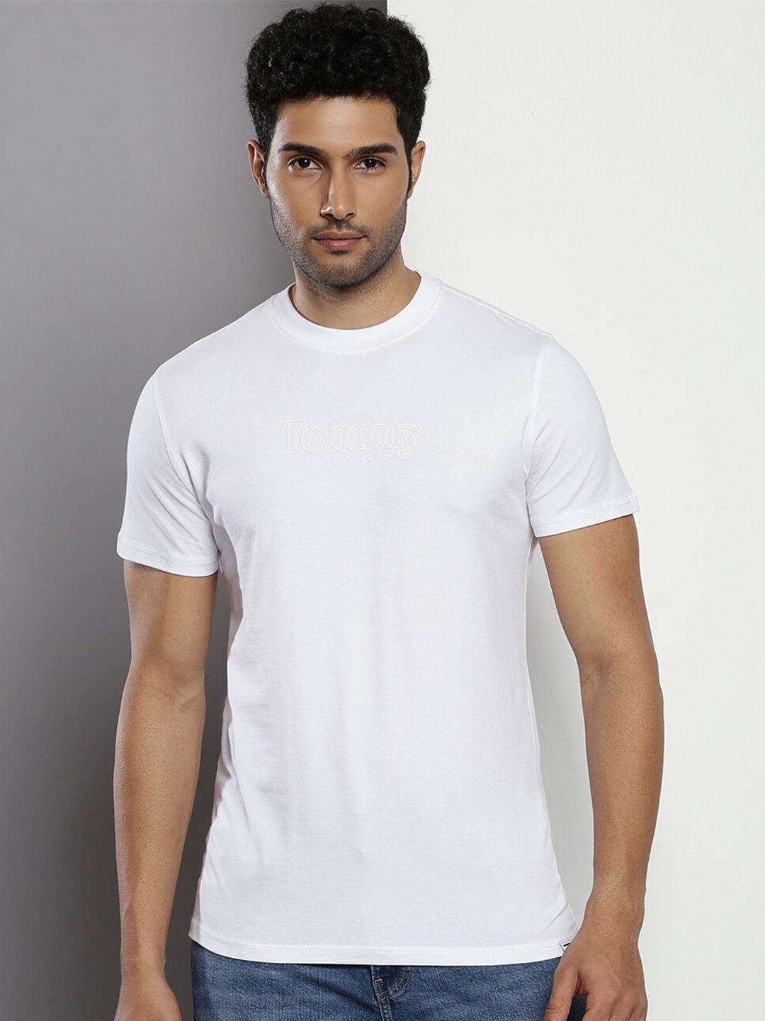 

Tommy Hilfiger Round Neck Short Sleeves T-shirt, White