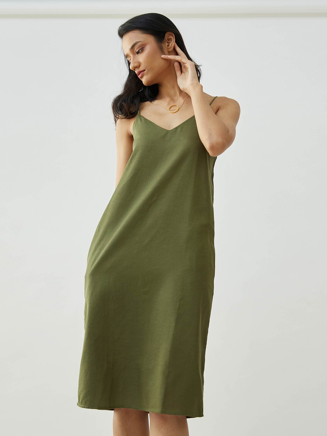 

Saltpetre Shoulder Straps Tencel V Neck Dress, Olive