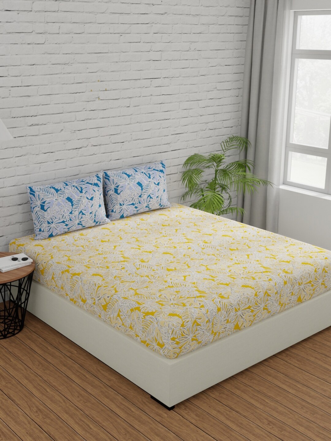 

Huesland Blue & Yellow 3 Pieces Floral Cotton 144 TC Queen Bedsheet with 2 Pillow Covers
