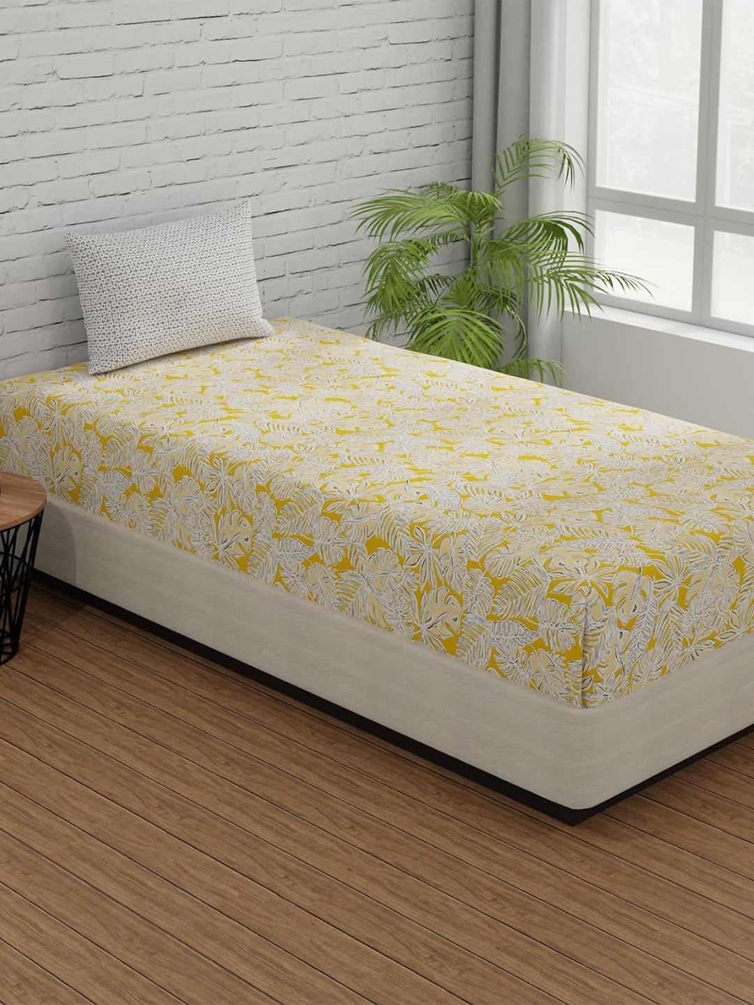 

Huesland Yellow & White 2 Pieces Floral Cotton 144 TC Single Bedsheet with 1 Pillow Covers