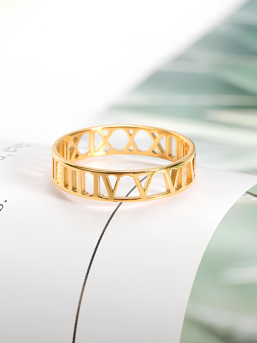 

KARISHMA KREATIONS Unisex Gold-Plated Roman Numerals Stainless Steel Finger Ring