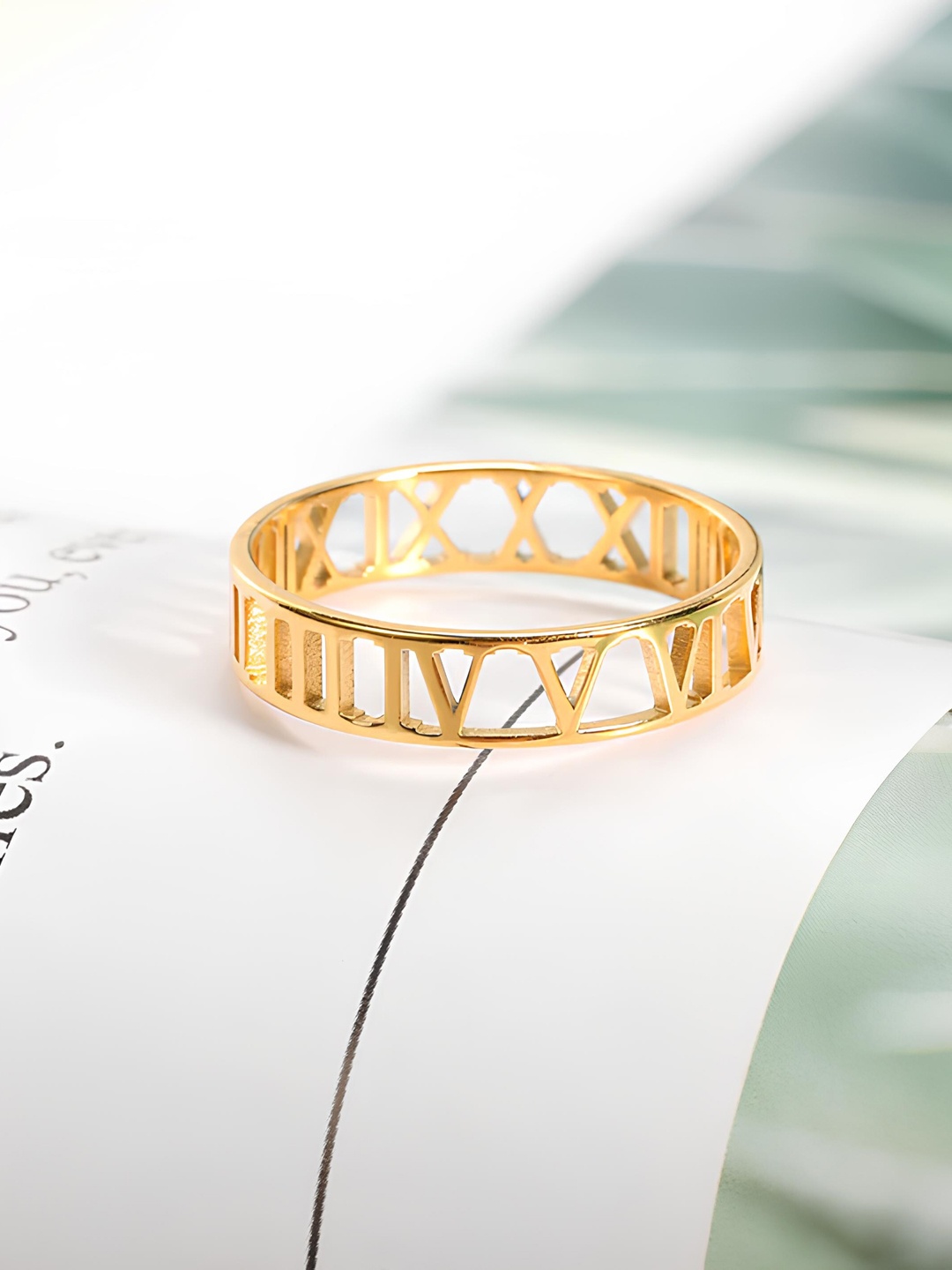

KARISHMA KREATIONS Unisex Gold-Plated Roman Numerals Stainless Steel Finger Ring