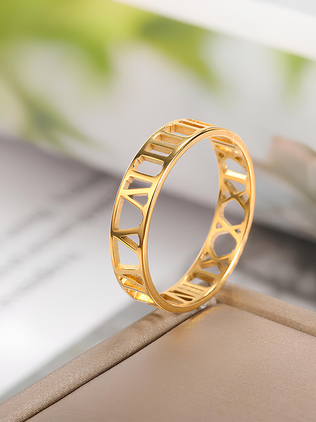 

KARISHMA KREATIONS Unisex Gold-Plated Roman Numerals Stainless Steel Finger Ring