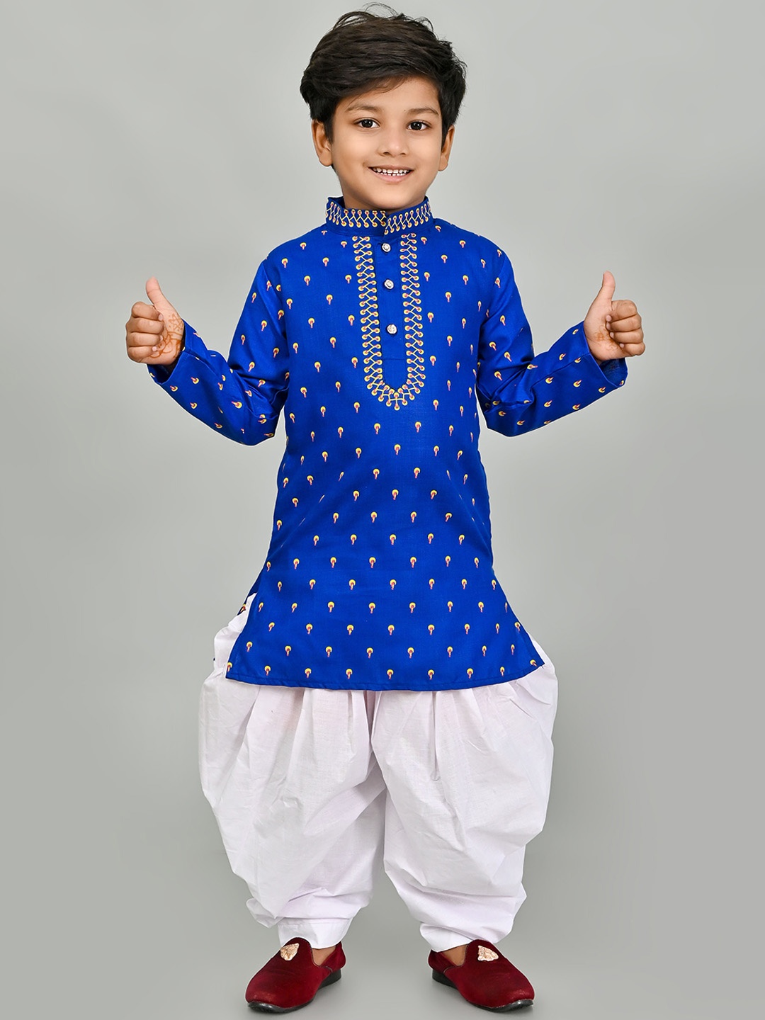 

BAESD Boys Floral Printed Regular Kurta with Patiala Set, Blue