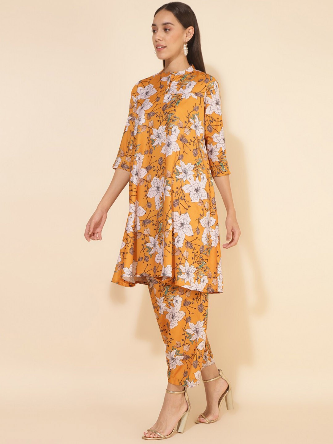 

Janasya Floral Printed A Line Kurta with Salwar, Mustard