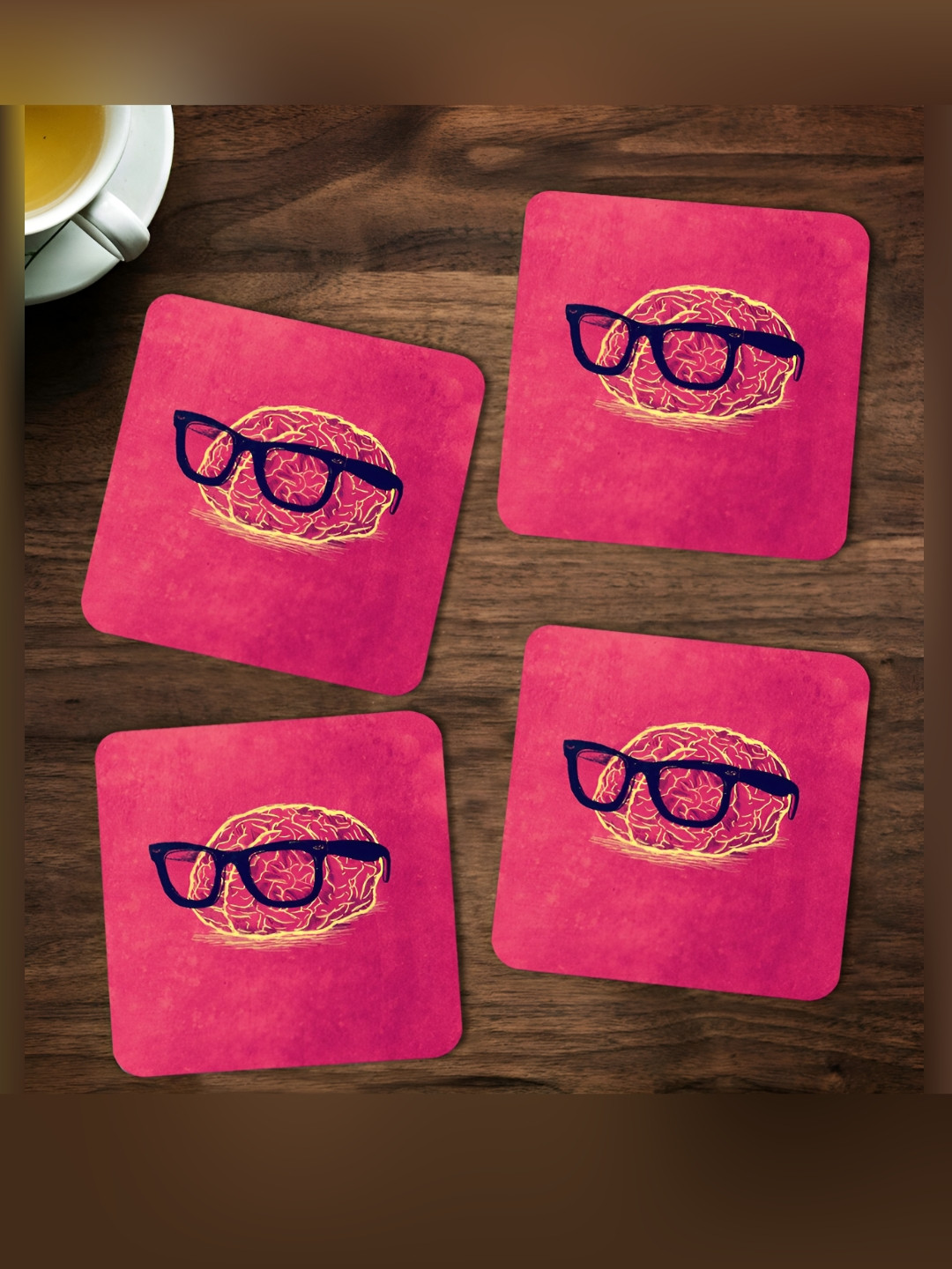 

ARTBUG Red & Black 4 Pieces Printed Wooden Coasters