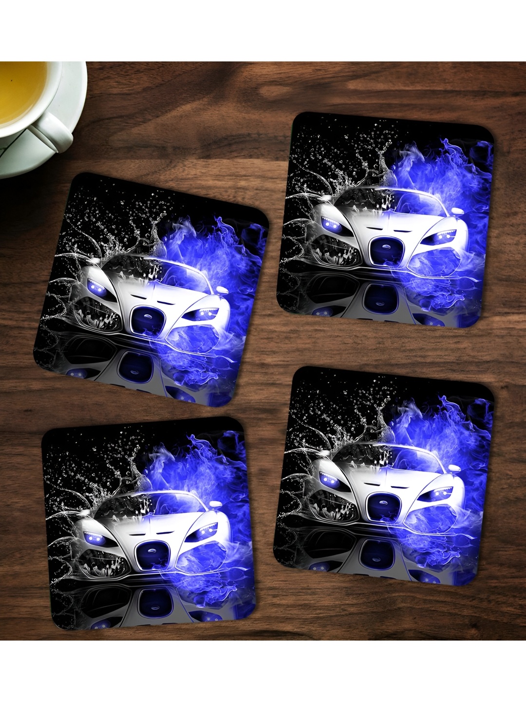 

ARTBUG Blue & White 4 Pieces Printed Wooden Coasters