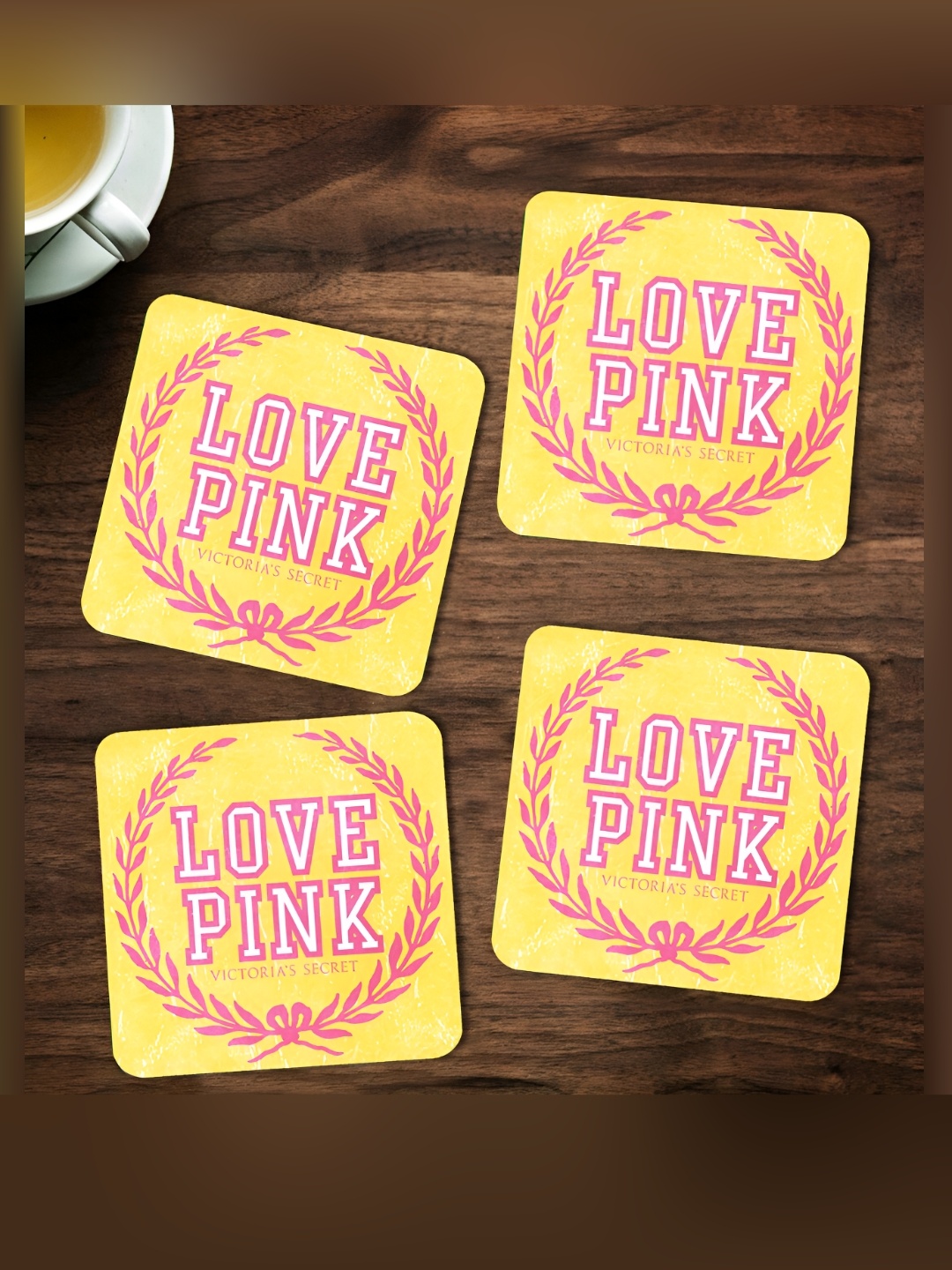 

ARTBUG 4 Pieces Yellow & Pink Printed Wooden Coasters