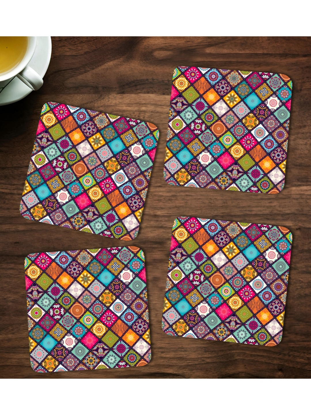 

ARTBUG Pink & Green 4 Pieces Ethnic Motifs Printed Wooden Coasters