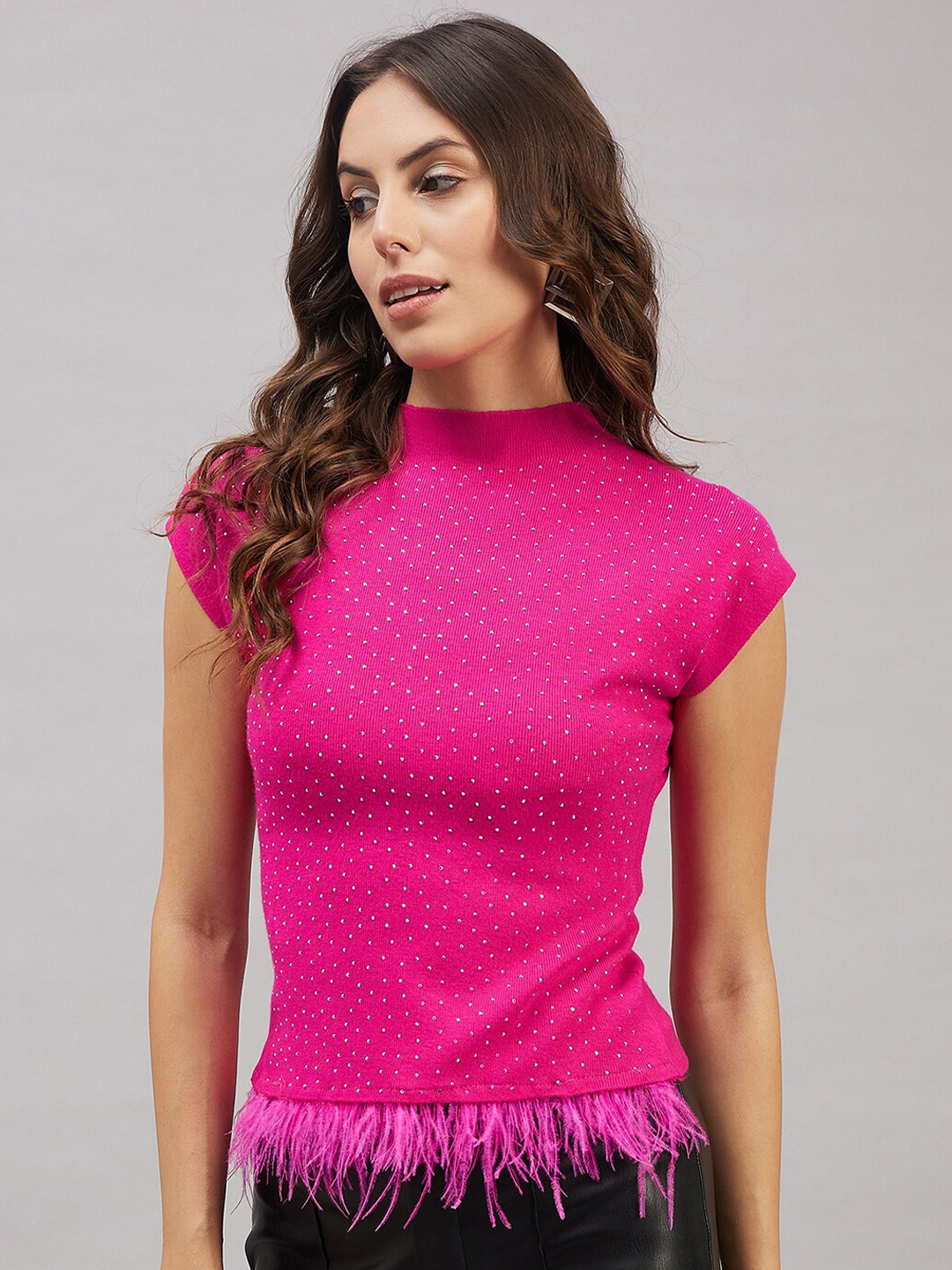 

Chemistry Embellished High Neck Extended Sleeves Woollen Top, Pink