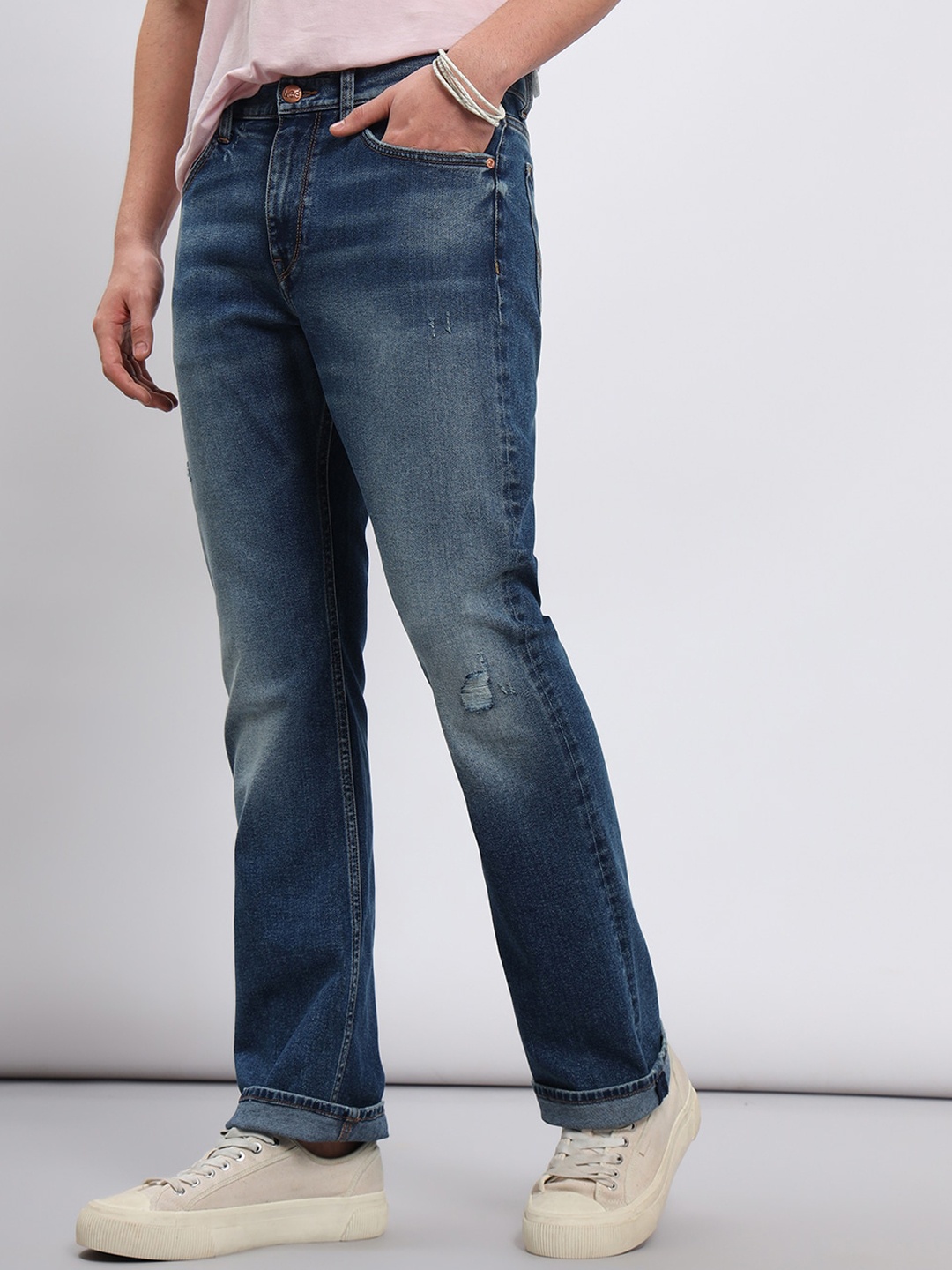 

Lee Men Mildly Distressed Stretchable Jeans, Blue